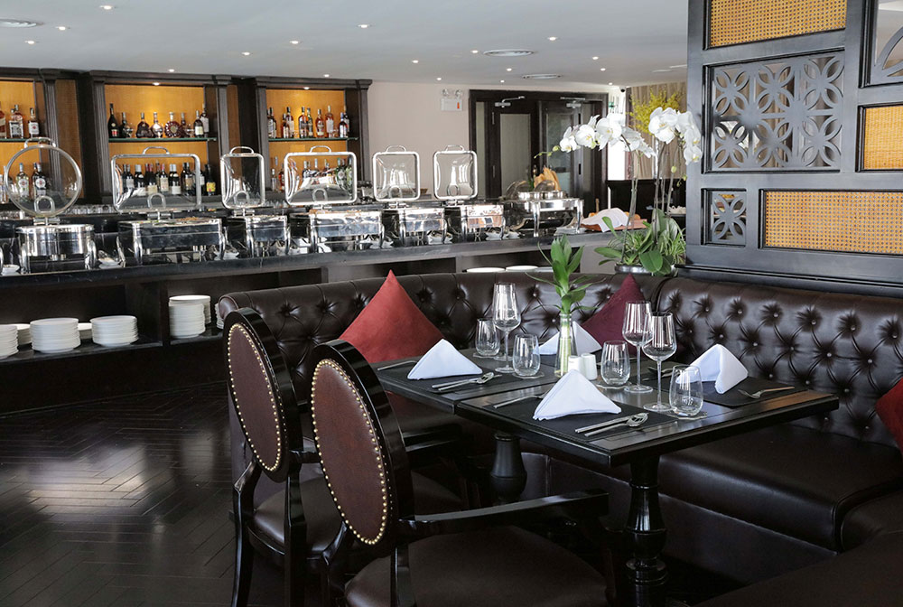 restaurant-03.jpg