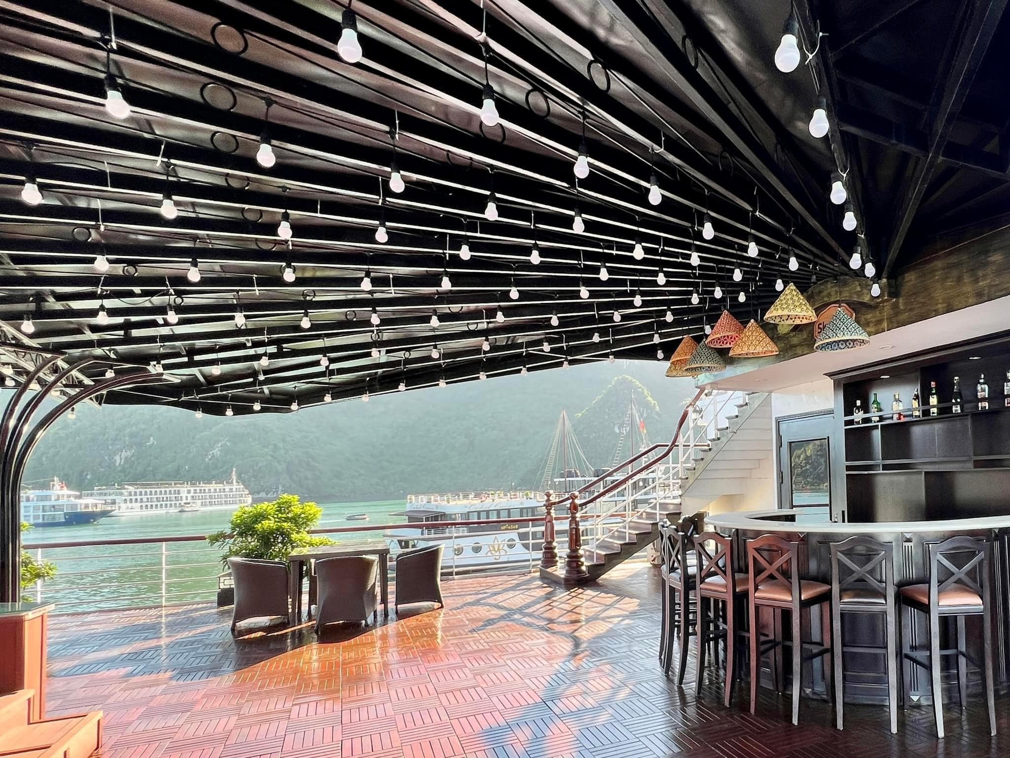 sundeck-2.jpg